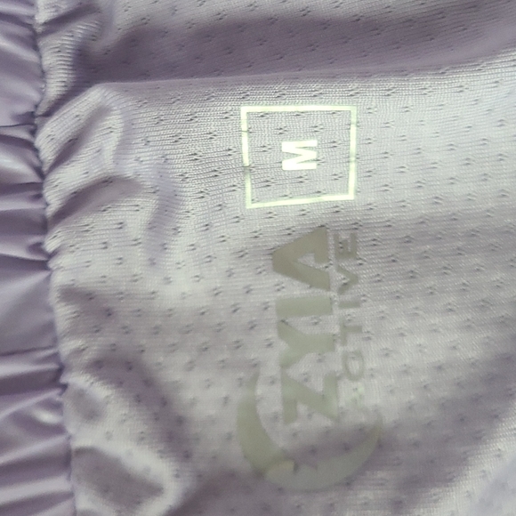 Zyia bomber Lilac shorts - Picture 2 of 2
